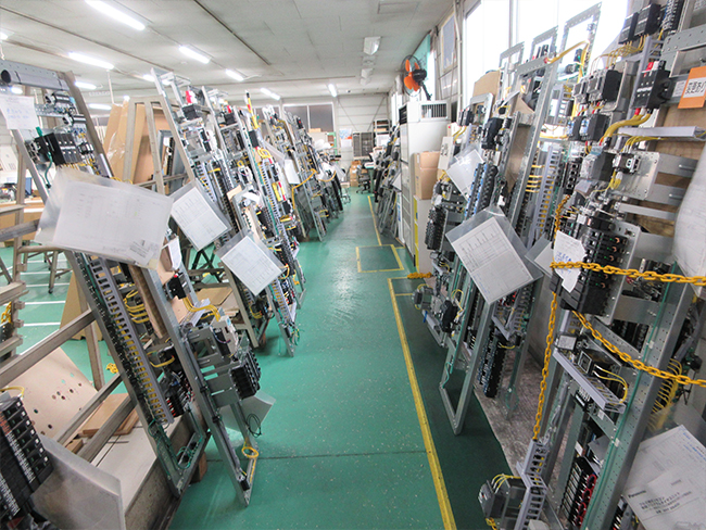 電設盤製造の写真