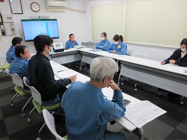 電設盤製造の写真